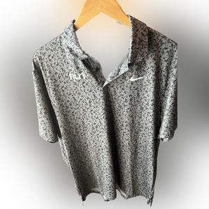 Nike men’s dri-fit golf polo shirt. NWT Men’s L large